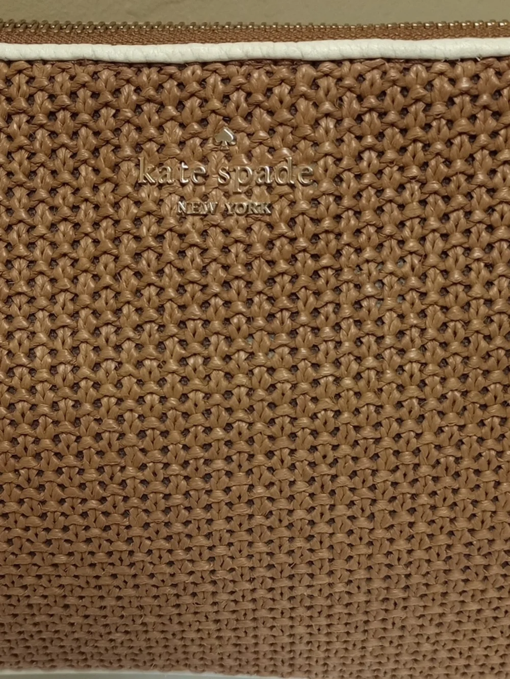 KATE SPADE TAN STRAW WICKER WOVEN CROSSBODY BAG WITH WHITE LEATHER ACCENTS